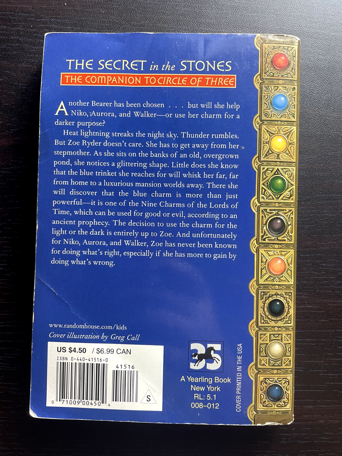 Secret in the Stones (Tales of the Nine Charms) (Bk 2) - Paperback