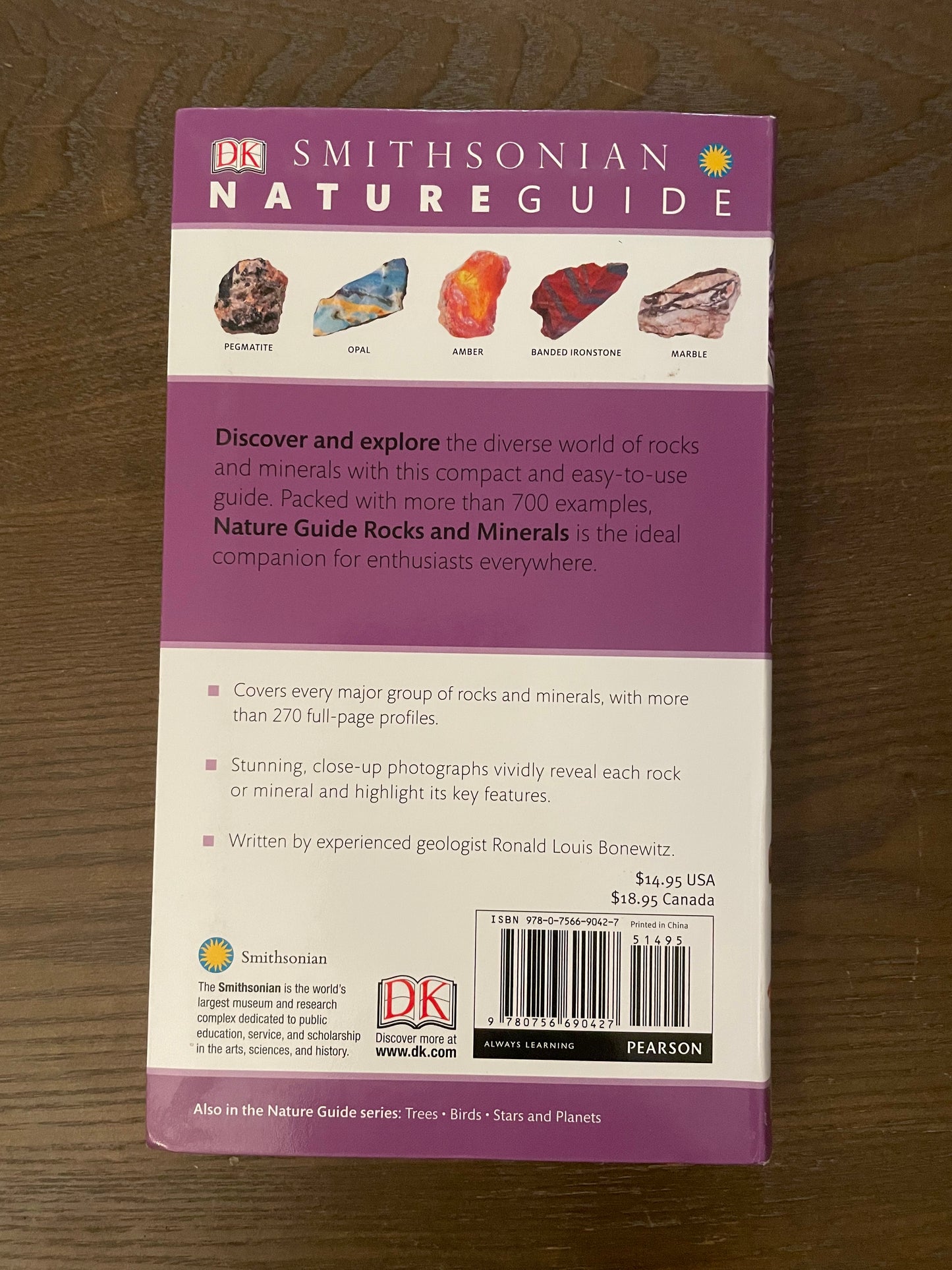 Nature Guide: Rocks and Minerals (Nature Guides) - Paperback